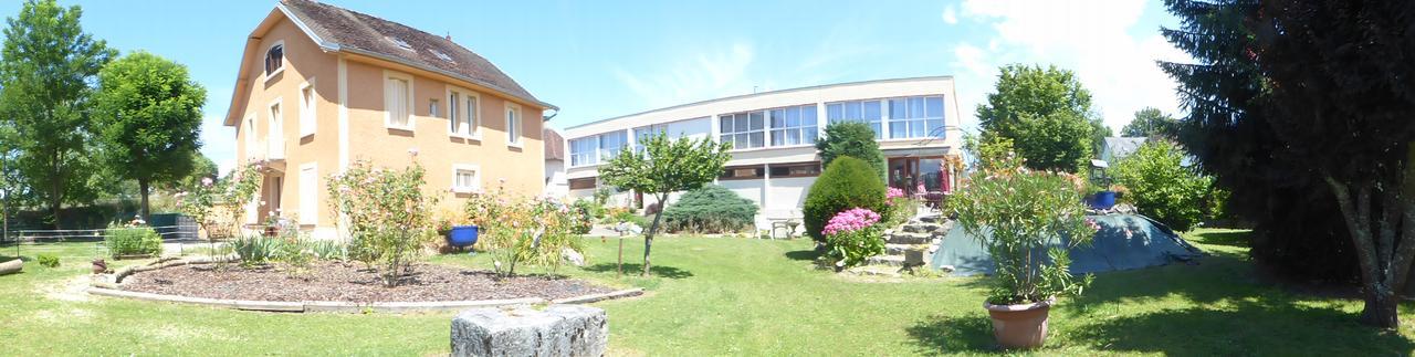 Hotel Morris Le Pont-de-Beauvoisin Exteriör bild
